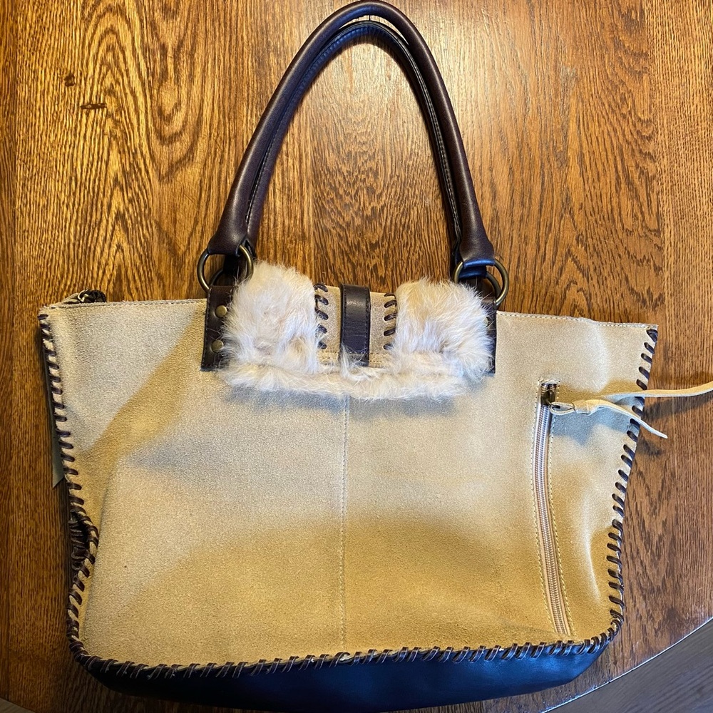 Nicole Lee Collection Tan and Brown Bag - Picture 5 of 16